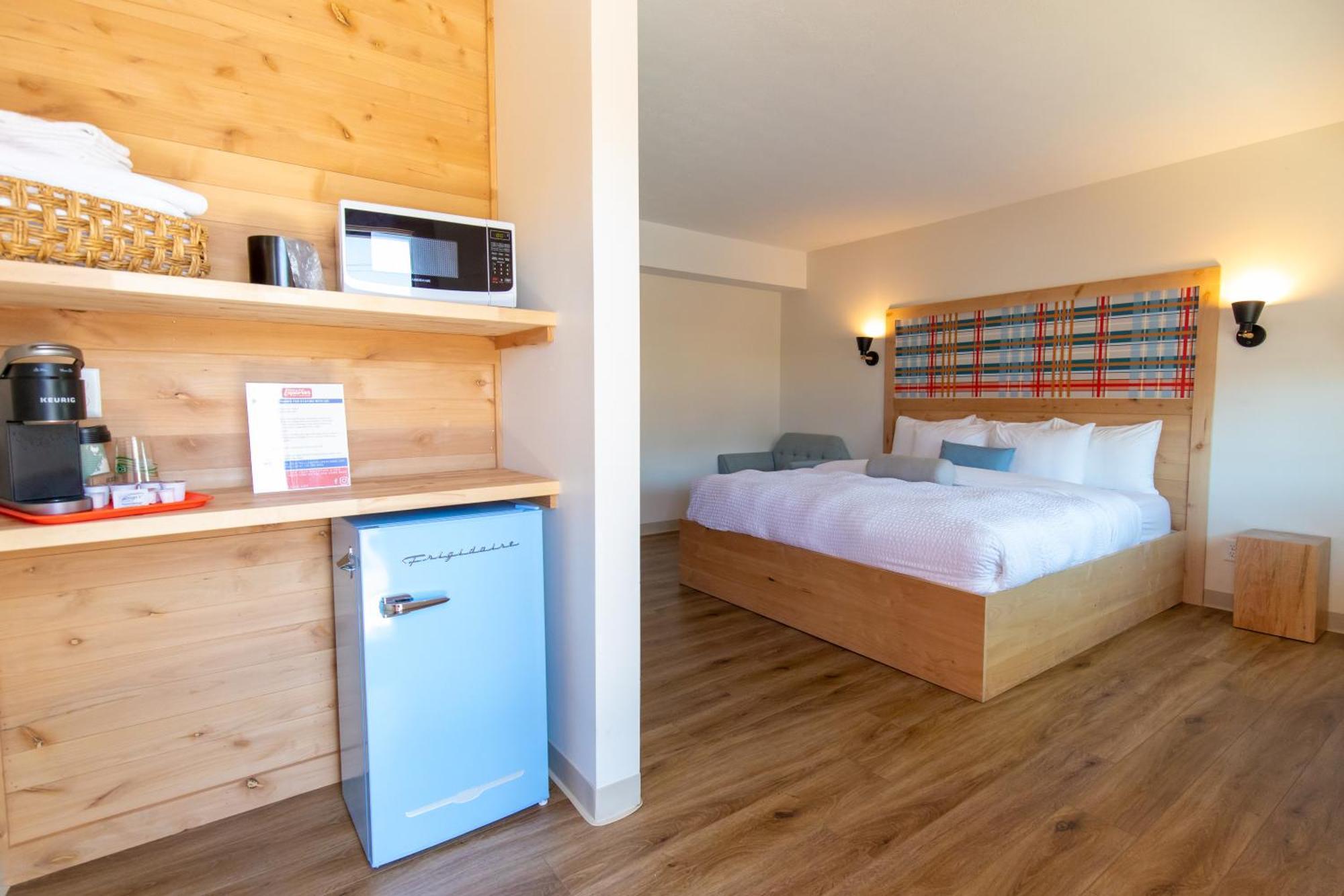 Explorer Rest & Recreation ساندسكاي المظهر الخارجي الصورة